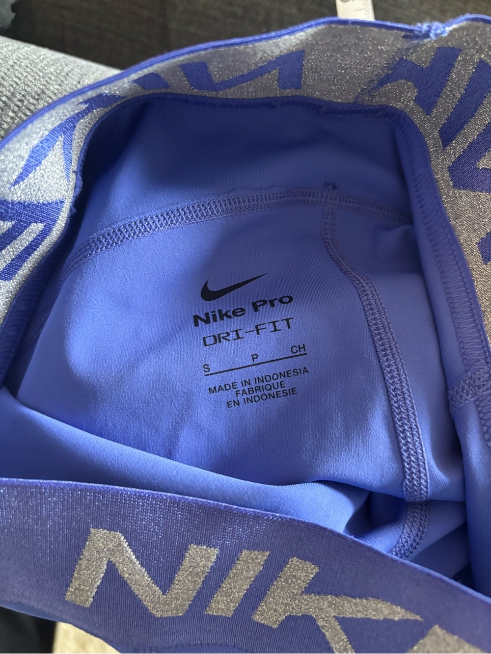 Nike Pro 7/8 Leggings - Picture 5 of 6